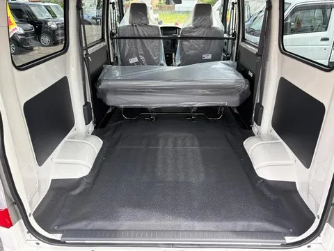 Toyota TownAce Van