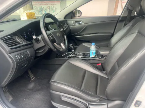 Hyundai Mistra