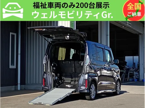 Honda N-BOX Custom