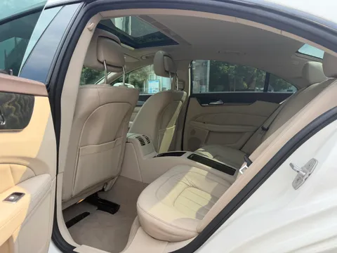 Mercedes-Benz Mercedes-Benz CLS
