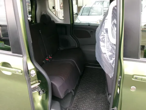 Mitsubishi eK X Space