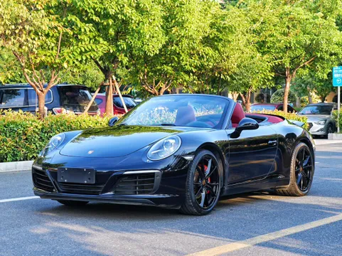 Porsche 911