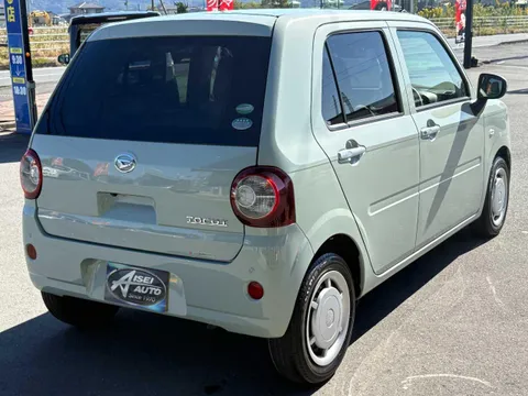 Daihatsu Mira Tocot