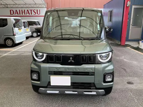 Mitsubishi Delica Mini