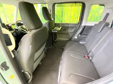 Suzuki Spacia Gear