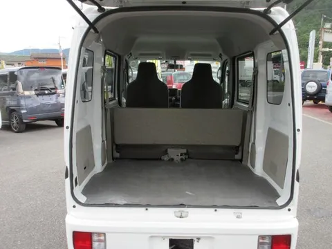 Nissan Clipper
