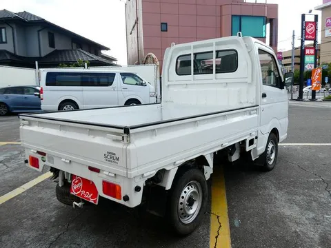 Mazda Scrum Truck