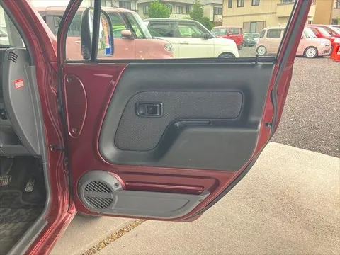 Daihatsu Naked