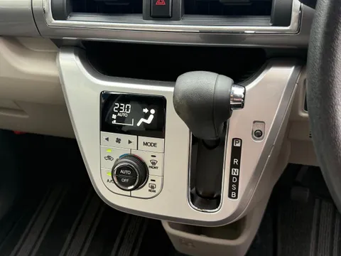 Toyota Pixis Joy