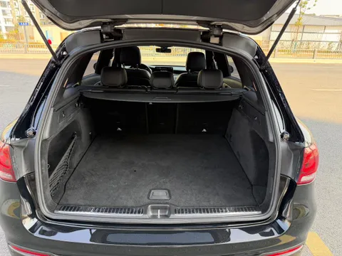 Mercedes-Benz Mercedes-Benz GLC