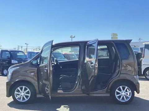 Suzuki Wagon R Stingray