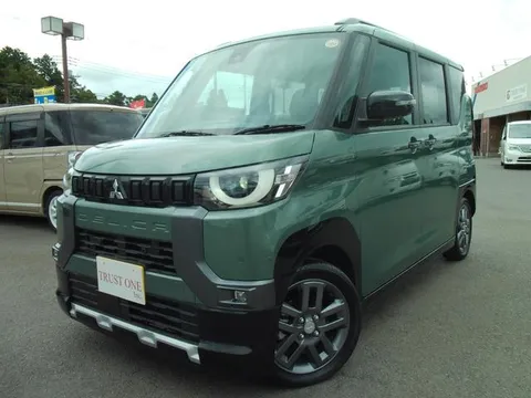 Mitsubishi Delica Mini