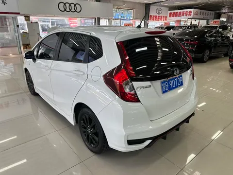 Honda Jazz (Fit)
