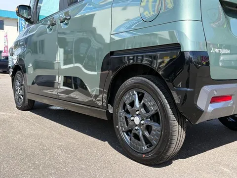 Mitsubishi Delica Mini