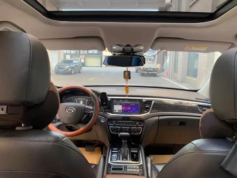 Gac GS8