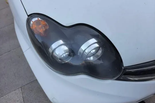 BYD F0