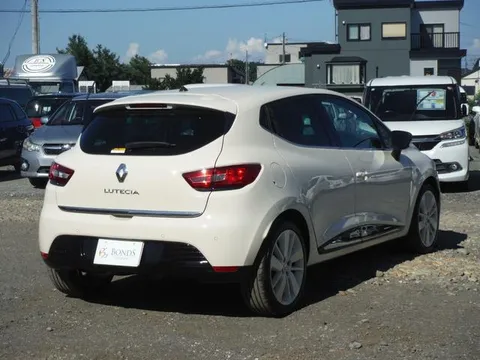 Renault Lutecia