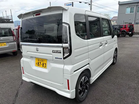 Suzuki Spacia Custom