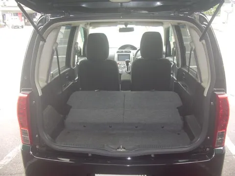 Nissan Otti