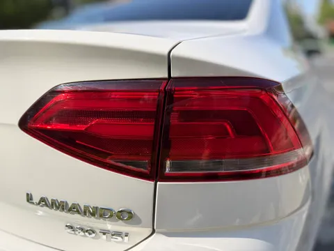 Volkswagen Lamando