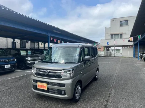 Suzuki Spacia