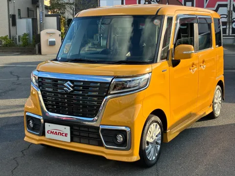 Suzuki Spacia Custom
