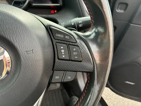 Mazda Axela Sport