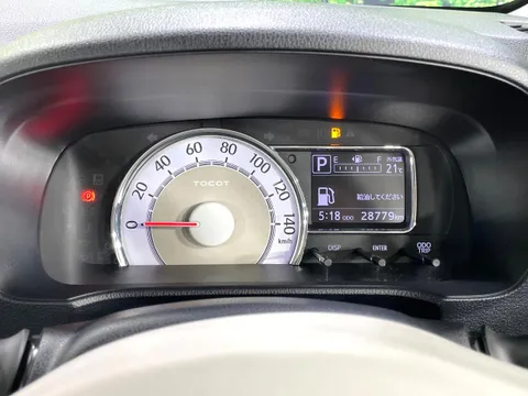 Daihatsu Mira Tocot