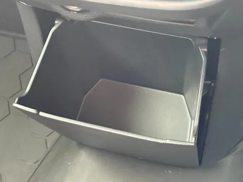 Mitsubishi eK X