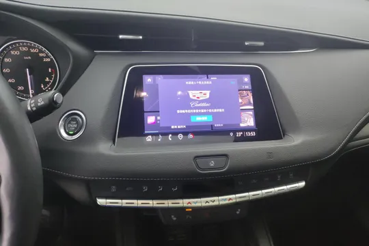 Cadillac XT4