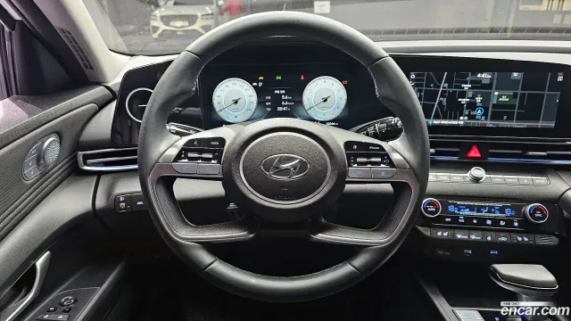 Hyundai Elantra (Avante)