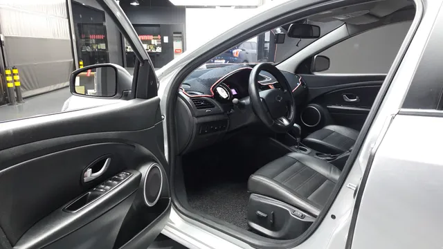 Renault SM3
