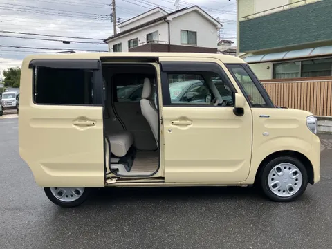 Suzuki Spacia
