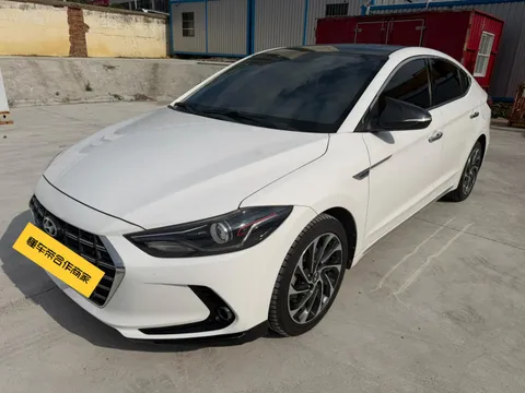 Hyundai Elantra (Avante)