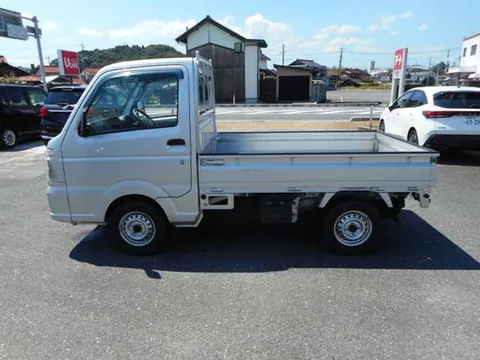 Nissan Clipper Truck