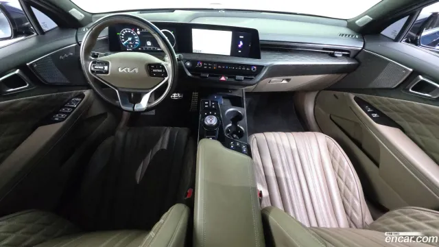 Kia K8