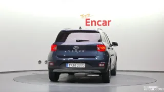 Hyundai Venue