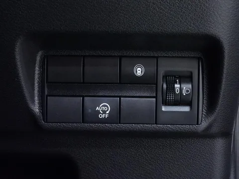 Mitsubishi eK X