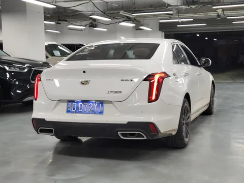 Cadillac CT4