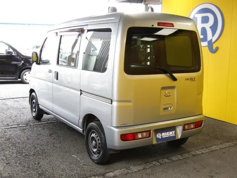 Daihatsu Hijet Cargo