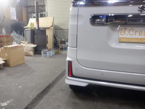 Suzuki Spacia Custom