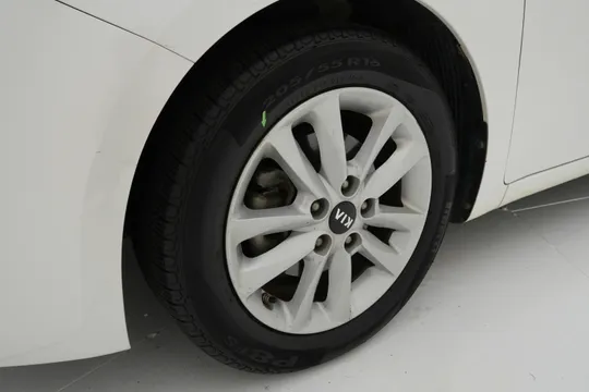 Kia Cerato (K3)