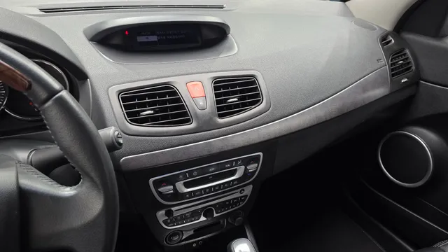 Renault SM3