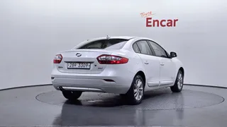 Renault SM3