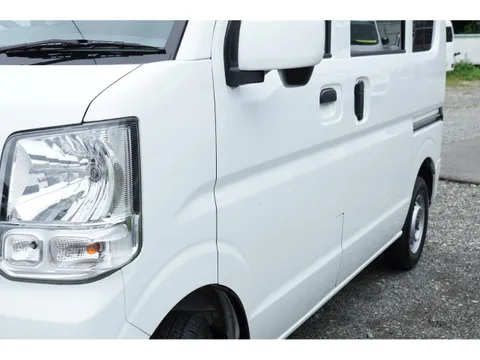 Nissan Clipper