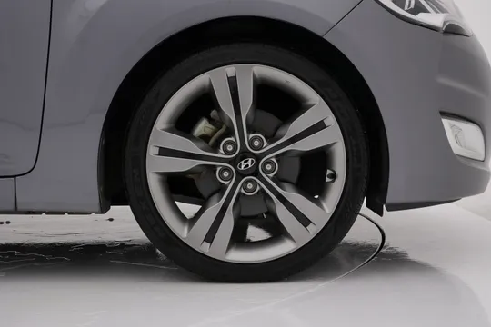 Hyundai Veloster