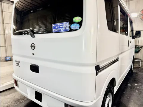 Nissan Clipper