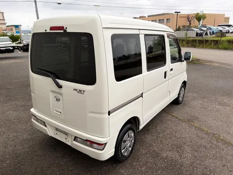 Daihatsu Hijet Cargo