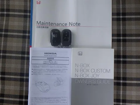 Honda N-BOX Joy