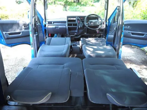 Subaru Sambar Van